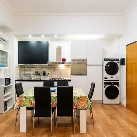 Appartamento La Piazza By Interhome *