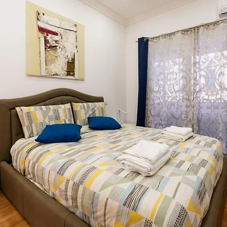 Appartamento La Piazza By Interhome Sanremo